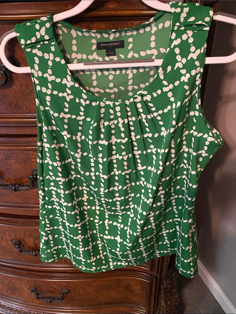 Banana republic sleeveless blouse